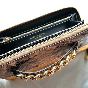 henri bendel Clutch Wallet